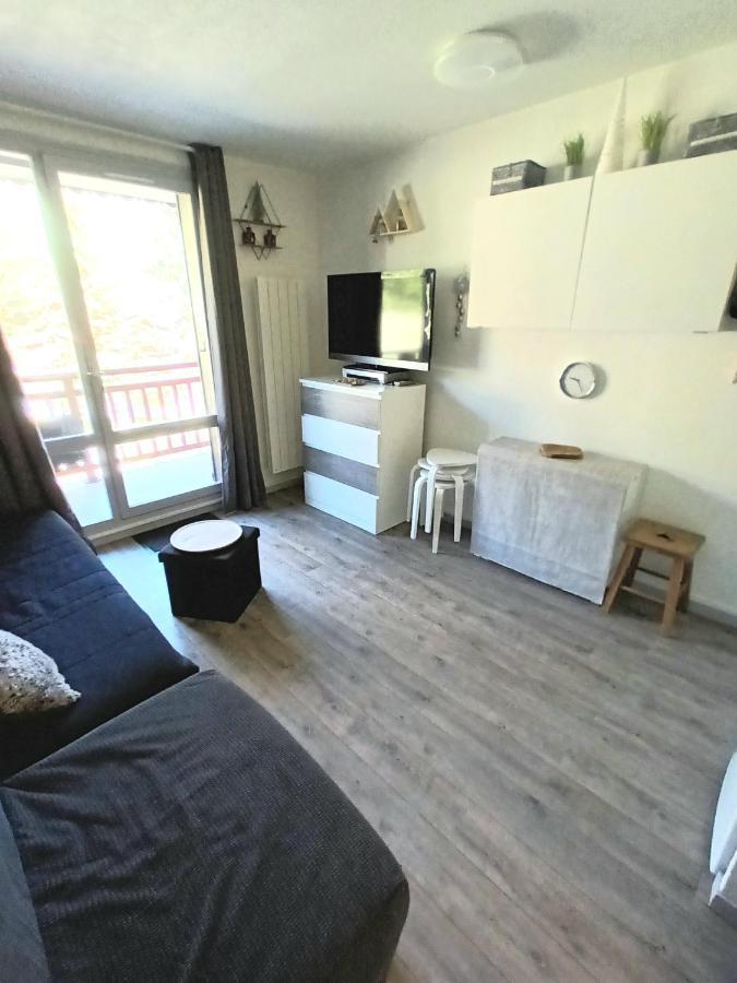 Studio 2 Alpes, Proche Lac Buissonniere, Menage Inclus, Balcon, Parking Ле дез Альп Экстерьер фото